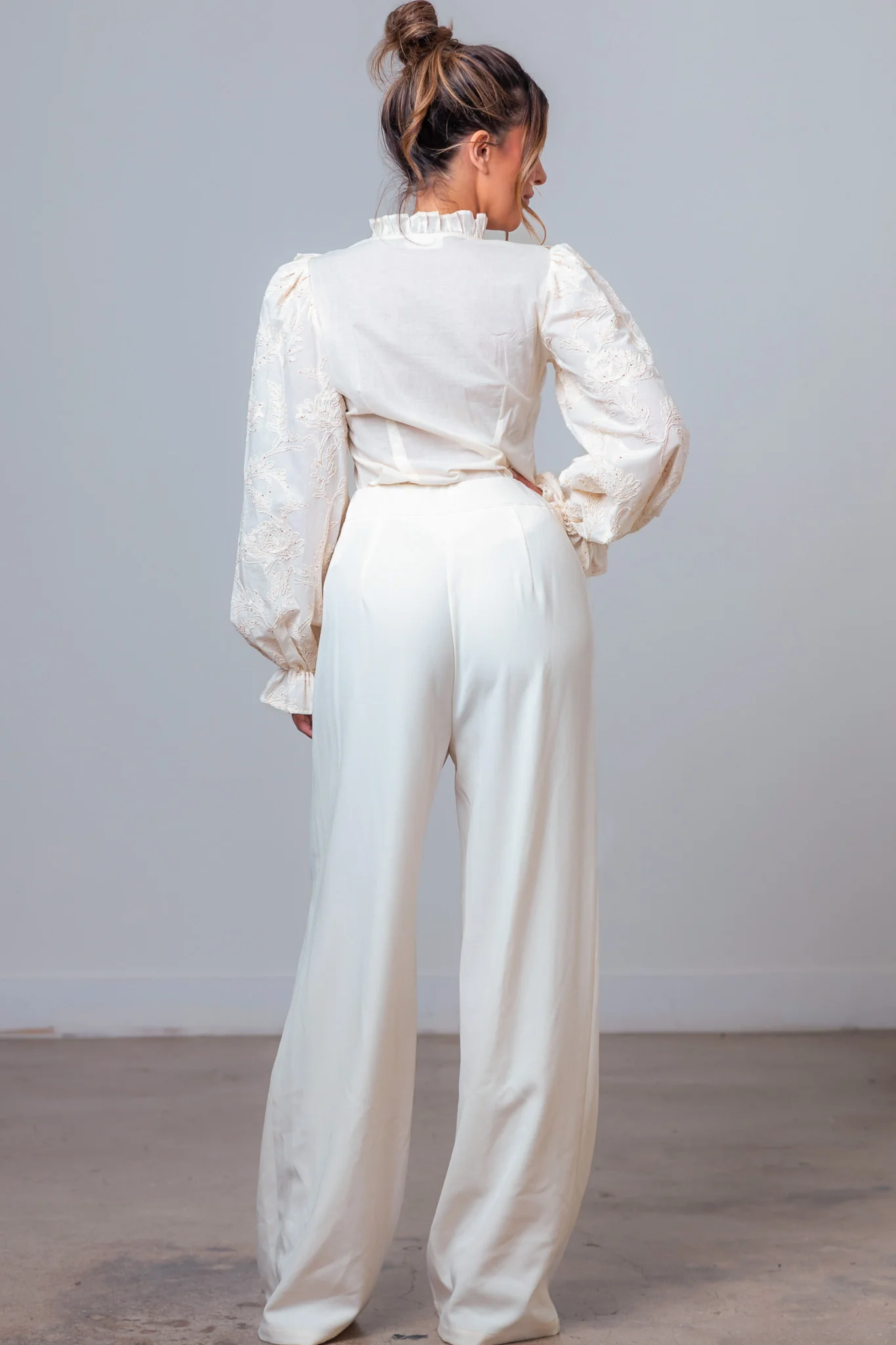 Conjunto 2 piezas blusa & pantalón wid leg blanco crema